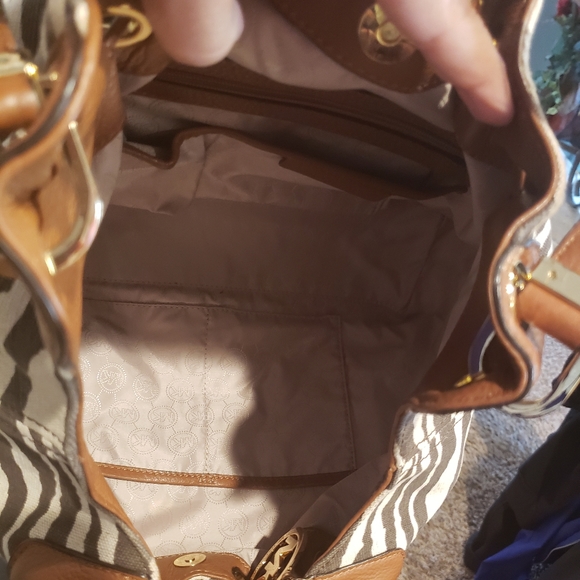 Gorgeous Safari Print MK - Picture 3 of 4